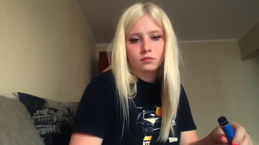 Fuck_krisalina – Stripchat Webcam Video – 2025-11-24 03:15:59