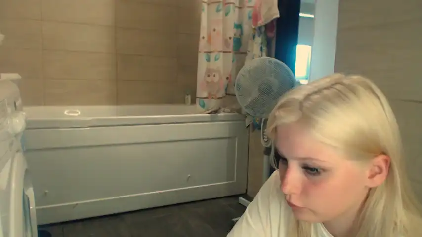 Fuck_krisalina – Stripchat Webcam Video – 2025-09-16 10:01:36
