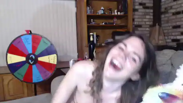 Kare_free – Myfreecams Webcam Video – 2025-11-07 10:00:25
