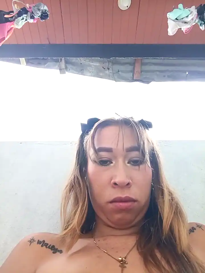 Samy-blonde – Stripchat Webcam Video – 2026-05-21 01:26:28