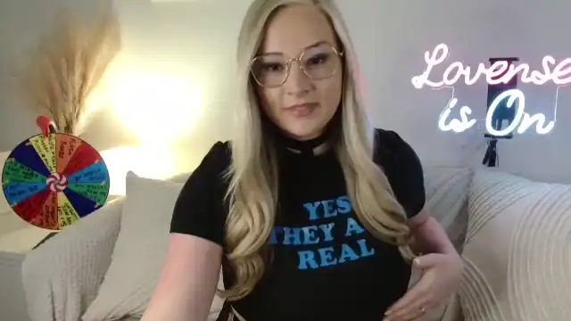 Alexisbrookex – Myfreecams Webcam Video – 2026-05-22 22:27:05