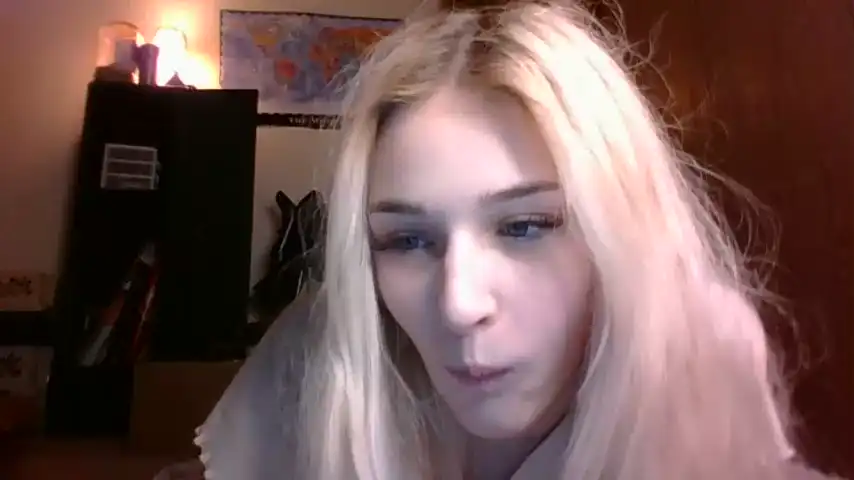 Kikig535 – Chaturbate Webcam Video – 2026-03-25 19:29:55