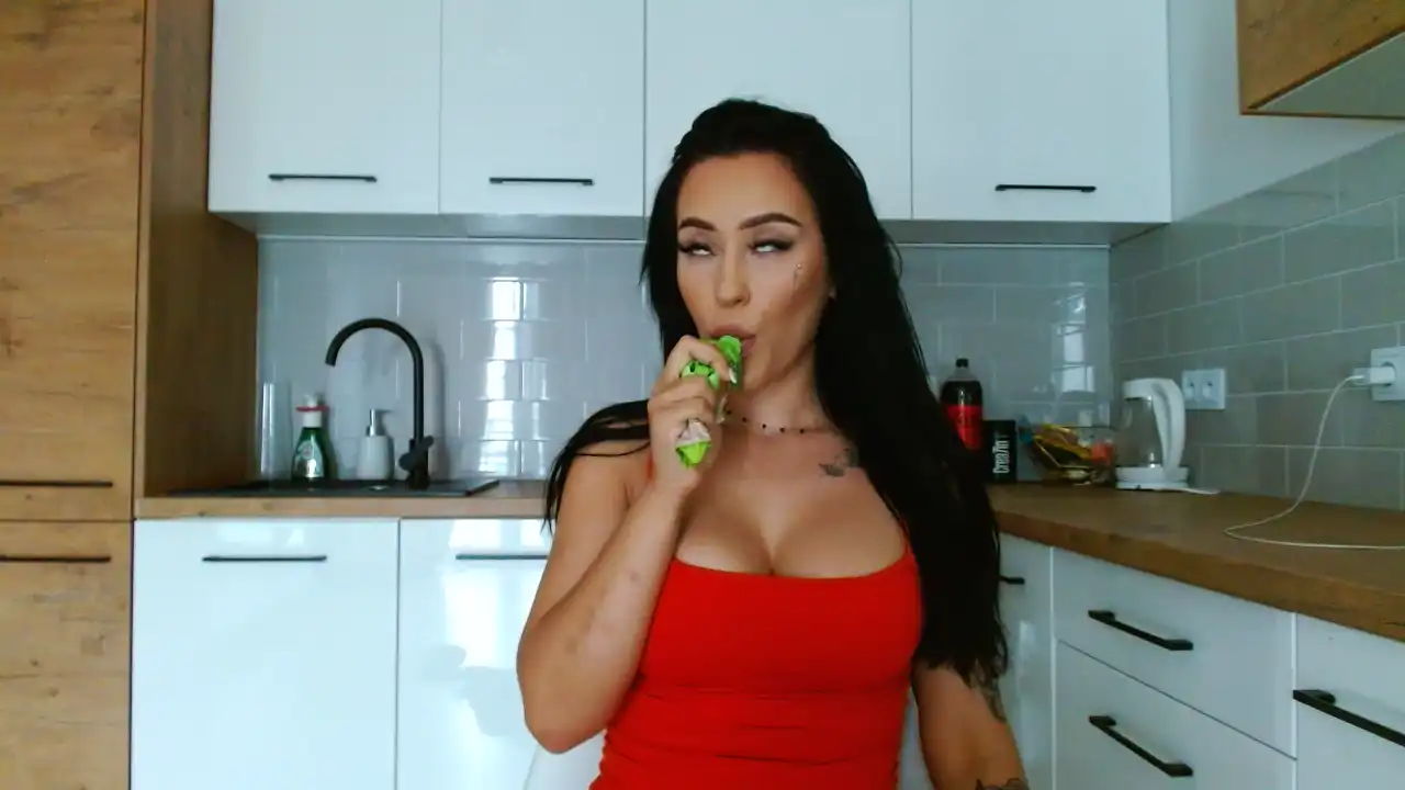 Nicki_boobs – Showup Webcam Video – 2026-07-12 18:23:20