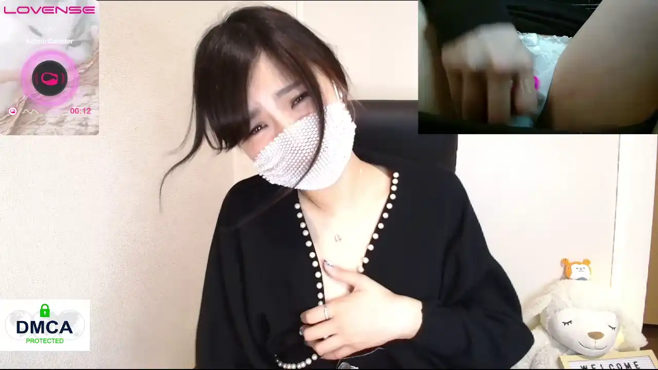 Tsumugi_m – Stripchat Webcam Video – 2025-10-04 03:37:48