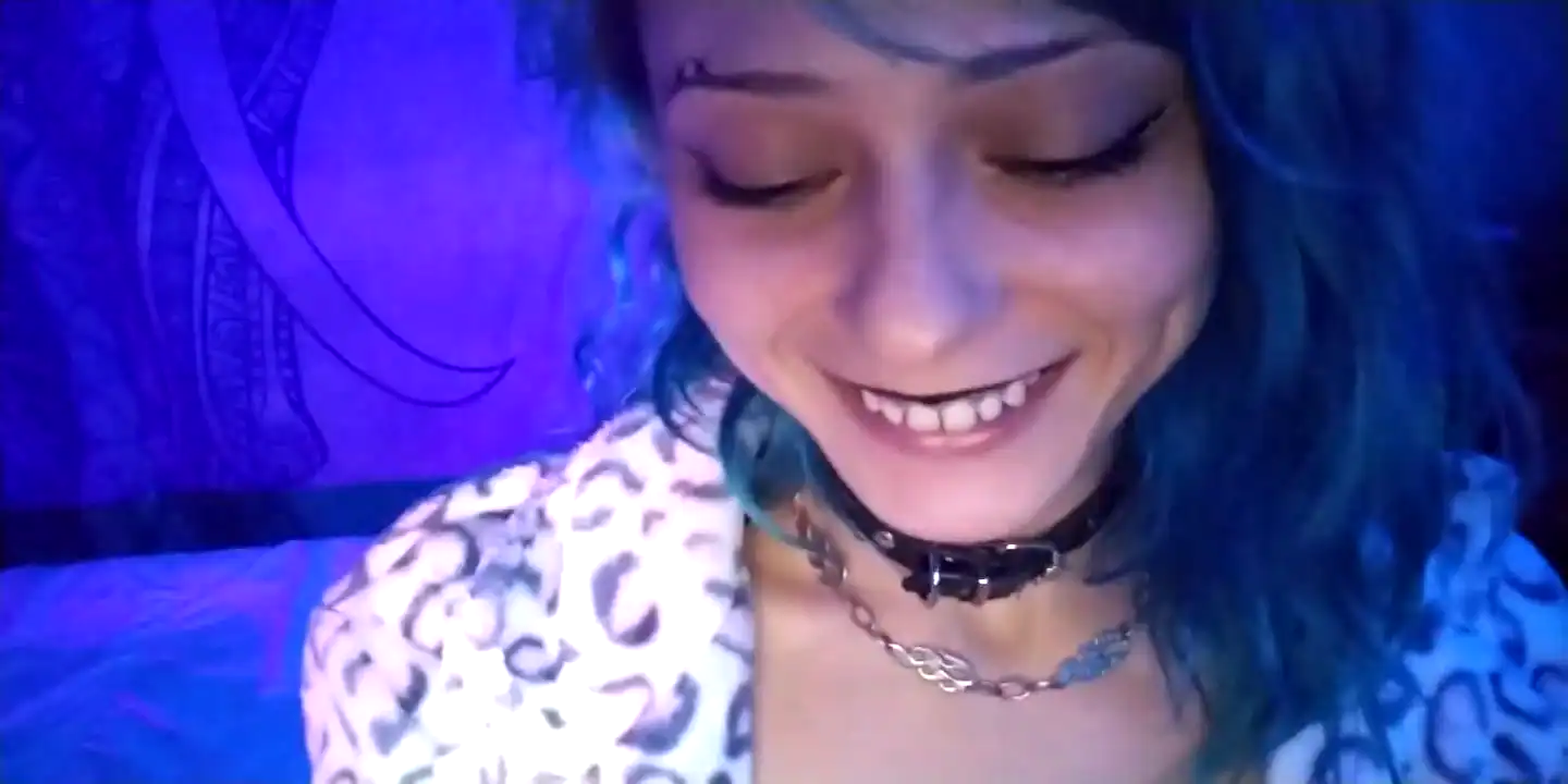 Liljinx_420 – Amateur.tv Webcam Video – 2026-07-10 12:56:36