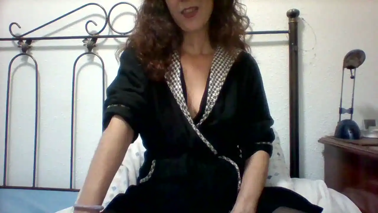 Oscurapassion – Amateur.tv Webcam Video – 2025-12-01 22:01:02