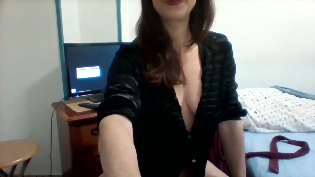 Oscurapassion – Amateur.tv Webcam Video – 2025-09-02 18:26:59