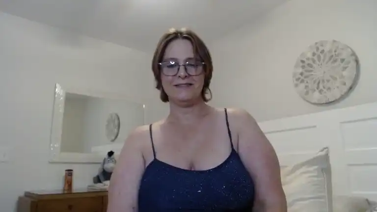 Talliatravels – Streamate Webcam Video – 2026-04-10 04:00:29