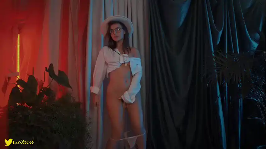 Excitease – Chaturbate Webcam Video – 2026-01-15 12:30:43