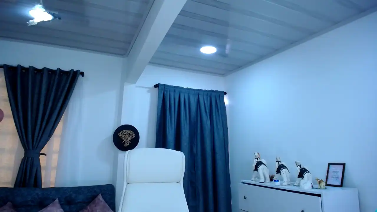 Majojones – Xlovecam Webcam Video – 2025-09-12 15:54:51