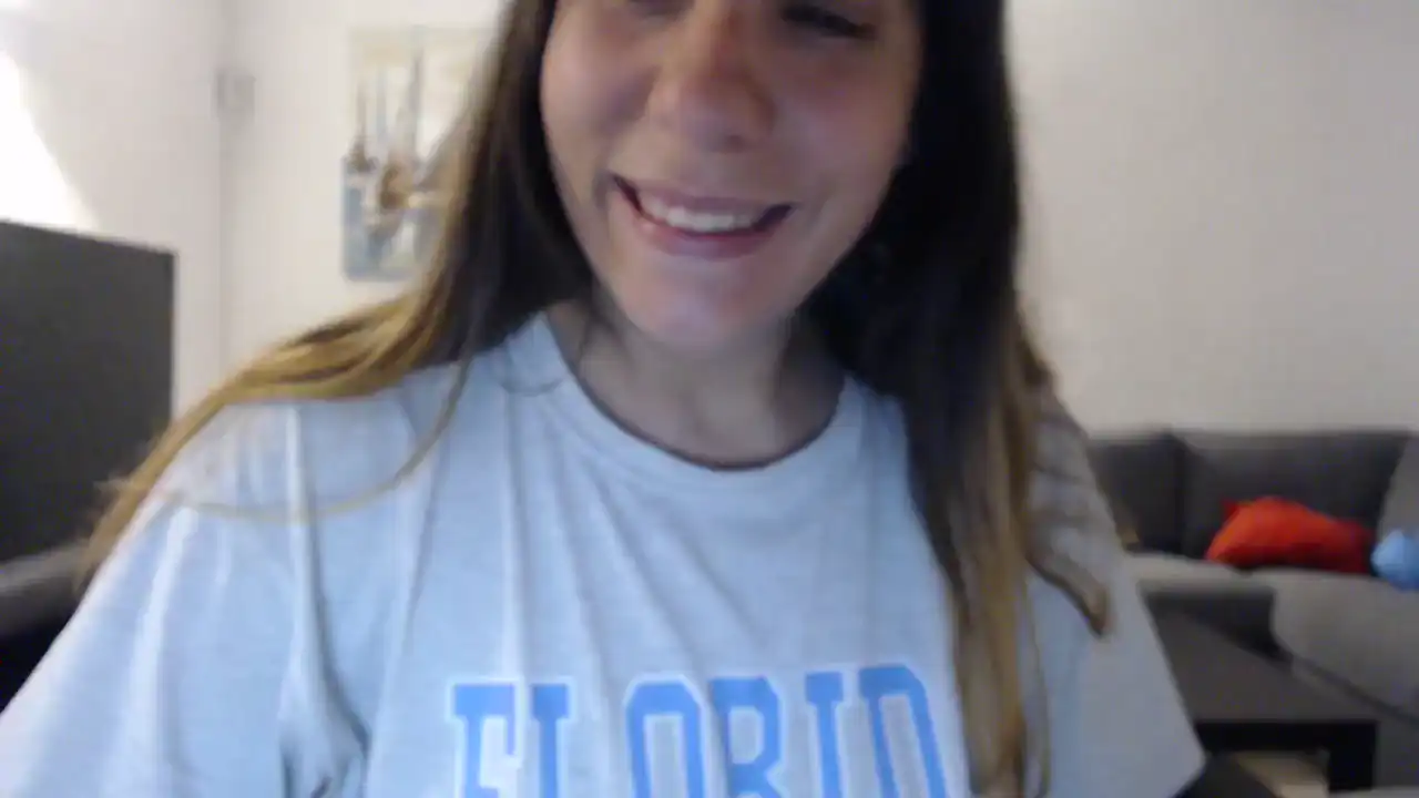 Nefry92 – Amateur.tv Webcam Video – 2026-04-05 19:42:29
