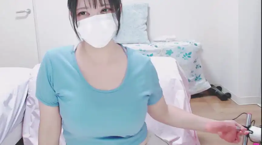 Xxxliolioxxx – Stripchat Webcam Video – 2025-11-13 00:13:42