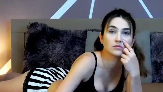 Bea-sweets – Flirt4free Webcam Video – 2026-07-27 20:39:53
