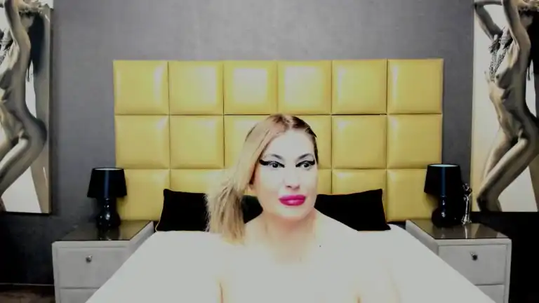 Kiraleila – Streamate Webcam Video – 2025-10-26 21:18:45