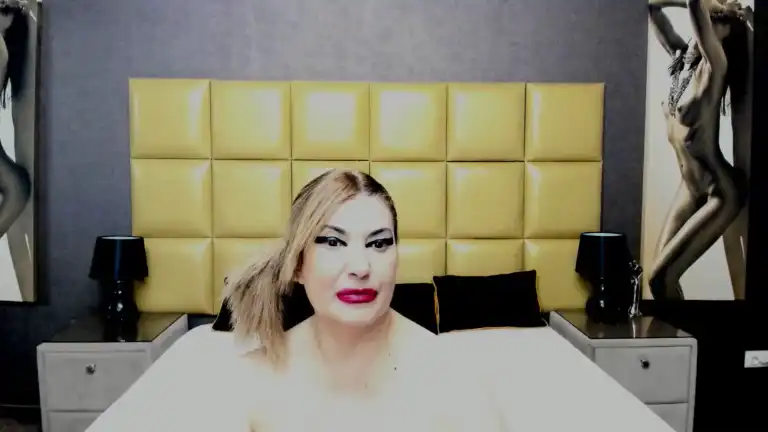 Kiraleila – Streamate Webcam Video – 2026-07-12 03:05:49