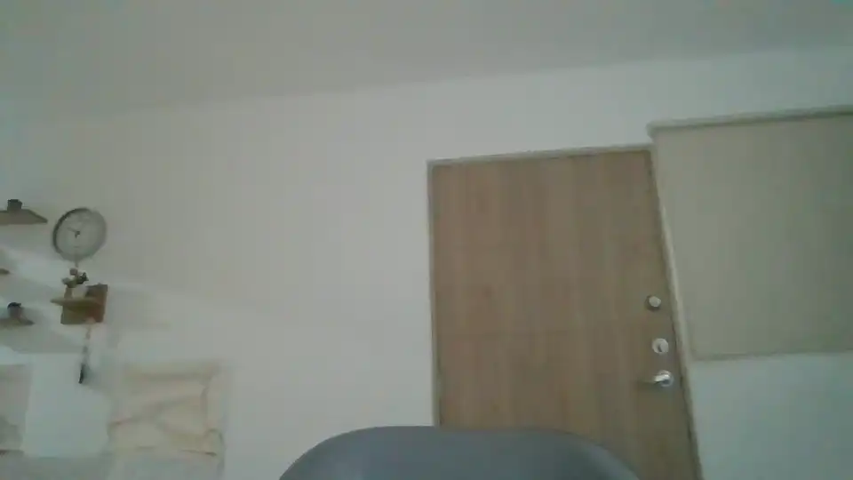 Lauurashy – Chaturbate Webcam Video – 2025-10-10 12:02:48