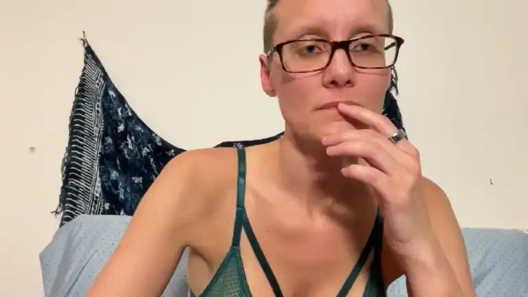 Leahwilde – Streamate Webcam Video – 2025-12-20 19:29:45