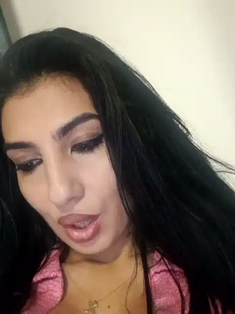 Brunettebabe69 – Xlovecam Webcam Video – 2025-09-22 07:32:23