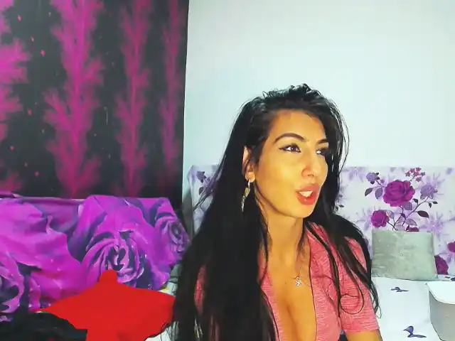 Brunettebabe69 – Xlovecam Webcam Video – 2025-09-26 23:29:45