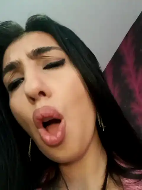 Brunettebabe69 – Xlovecam Webcam Video – 2026-01-04 12:02:28