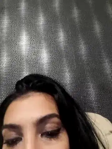 Brunettebabe69 – Xlovecam Webcam Video – 2025-10-30 21:04:41