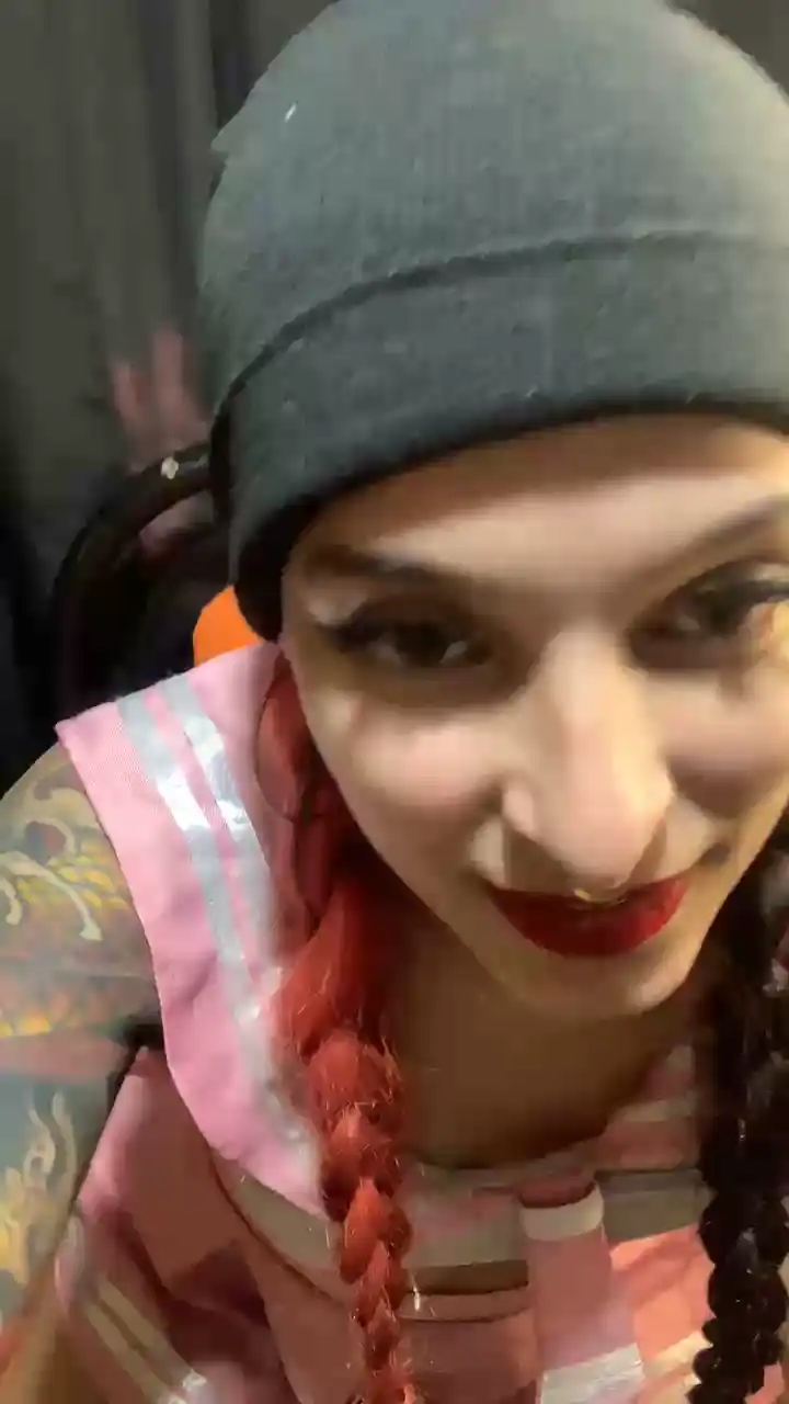 Emmablackk – Cam4 Webcam Video – 2026-01-03 01:28:35