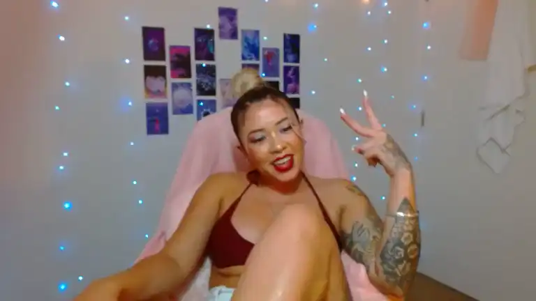 Alohaannatalia – Streamate Webcam Video – 2026-07-19 12:38:25