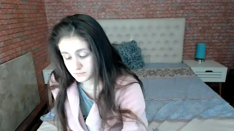 Holliyms – Streamate Webcam Video – 2026-06-28 00:05:49