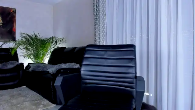 Jelisse_j – Myfreecams Webcam Video – 2025-11-23 13:43:17