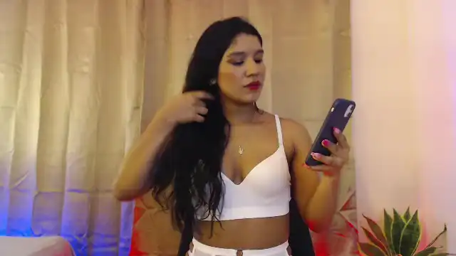 Lyria-diamond – Flirt4free Webcam Video – 2026-05-05 20:13:08
