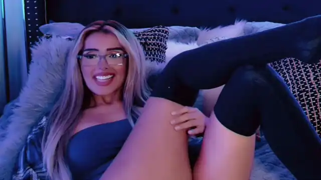 Skye-rhodes – Flirt4free Webcam Video – 2026-06-25 10:39:03