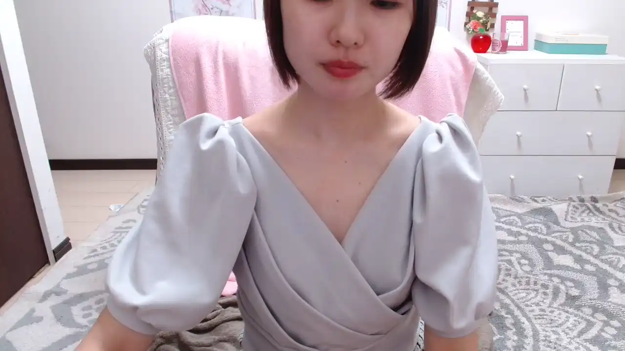 Yumiccm – Sakuralive Webcam Video – 2025-06-14 07:10:38