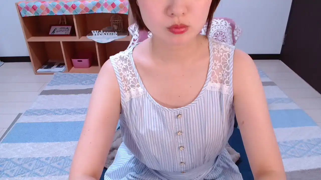 Yumiccm – Sakuralive Webcam Video – 2026-07-02 07:04:52