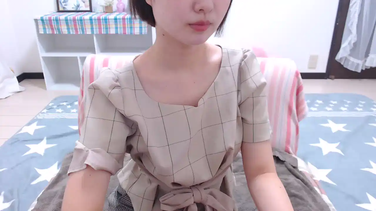 Yumiccm – Sakuralive Webcam Video – 2025-12-21 09:00:51