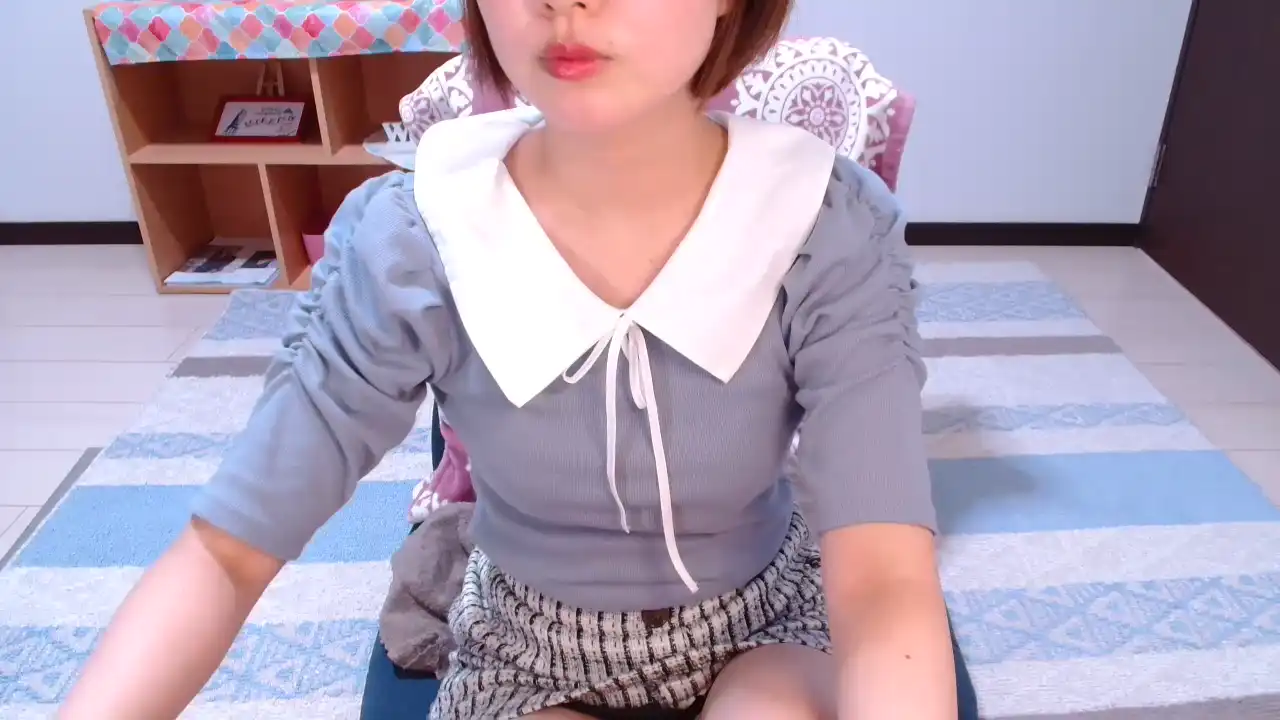 Yumiccm – Sakuralive Webcam Video – 2026-06-11 04:41:24