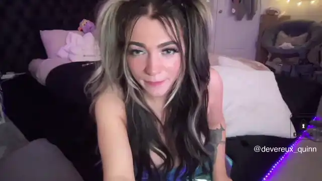 Devereuxquinn – Myfreecams Webcam Video – 2025-09-01 21:33:12