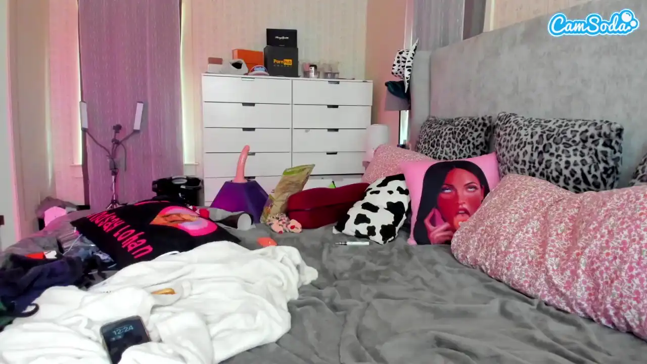 Mileenakane – Camsoda Webcam Video – 2025-10-14 07:52:01