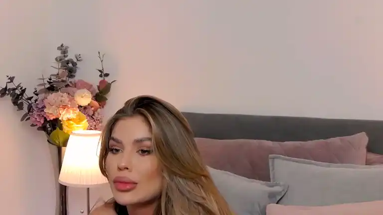 Oliviaabell – Streamate Webcam Video – 2026-02-05 10:05:35