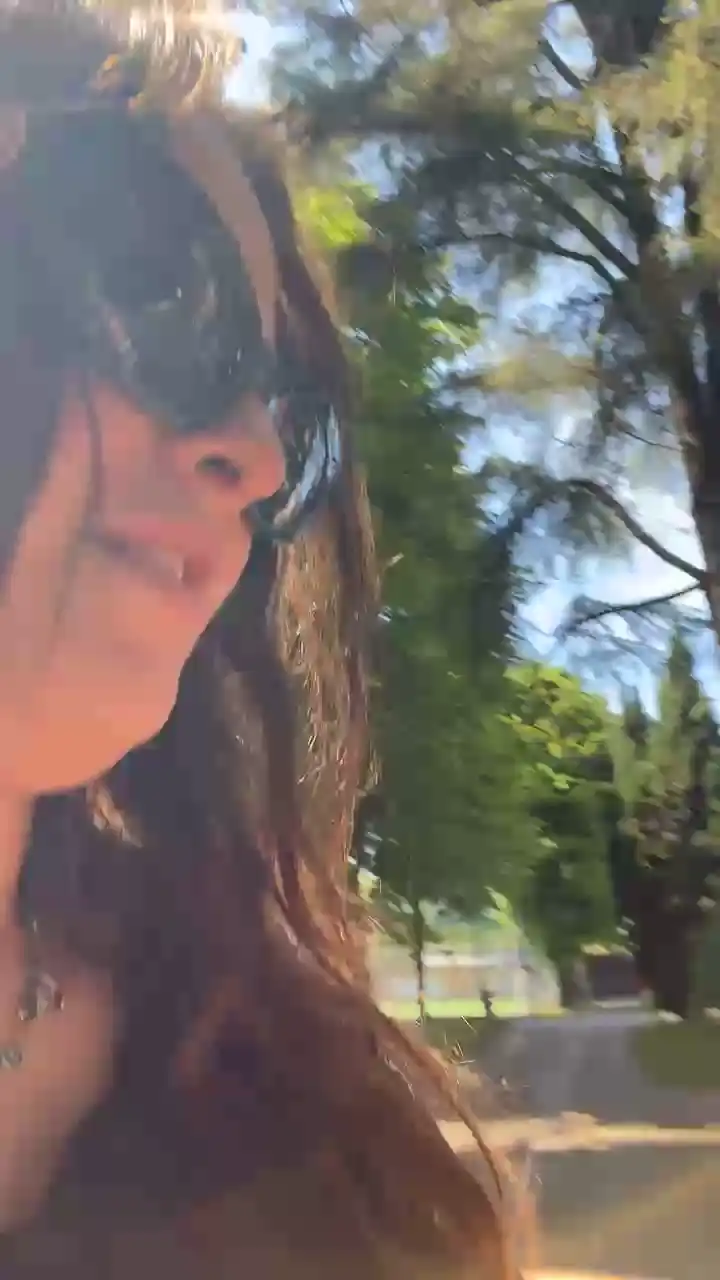 Elle0196 – Cam4 Webcam Video – 2025-12-13 17:57:18