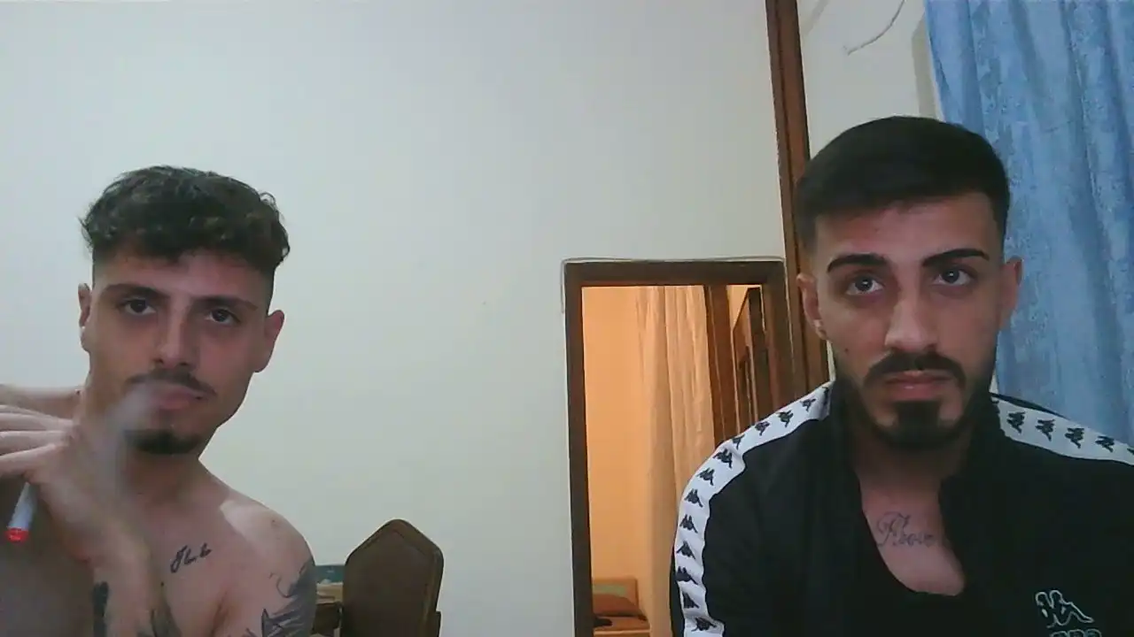Showforyou7 – Cam4 Webcam Video – 2025-10-29 22:55:18