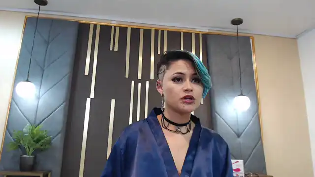 Cassiejones – Xlovecam Webcam Video – 2026-03-21 04:23:20
