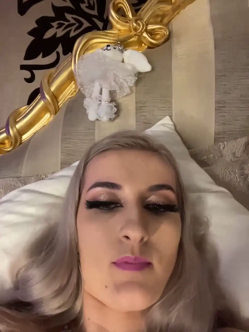 Jessicastarss – Xlovecam Webcam Video – 2025-10-18 17:31:22