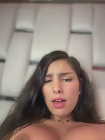Maddy_rouse_ – Stripchat Webcam Video – 2026-05-05 11:30:59
