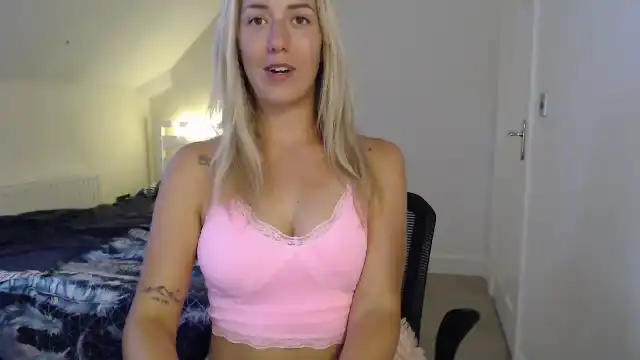 Amber-wilde – Flirt4free Webcam Video – 2025-12-19 15:45:19