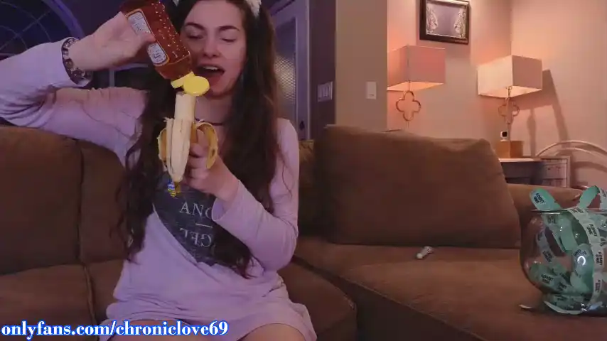Chroniclove – Chaturbate Webcam Video – 2025-09-08 13:28:48
