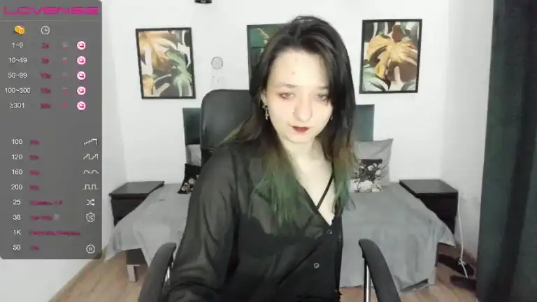 Cherryysweety – Streamate Webcam Video – 2026-05-13 15:20:32