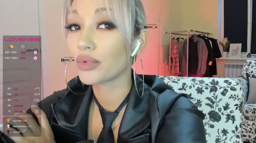 Lambababy – Bongacams Webcam Video – 2025-11-03 19:13:04