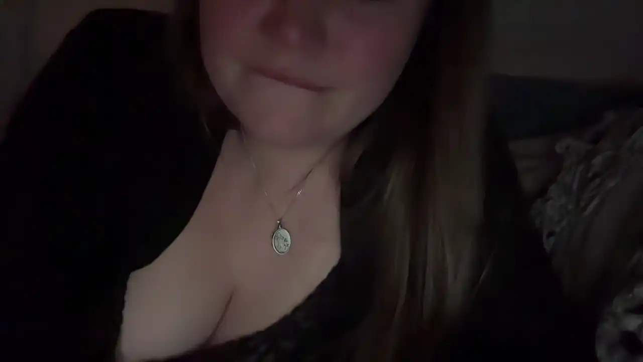 Nomzies – Cam4 Webcam Video – 2026-07-06 23:41:09