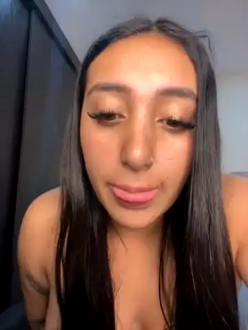 Hannahoff – Stripchat Webcam Video – 2026-02-20 21:52:22