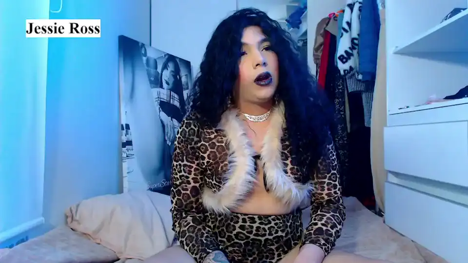 Jessie_ross – Manyvids Live Webcam Video – 2025-12-10 00:05:16